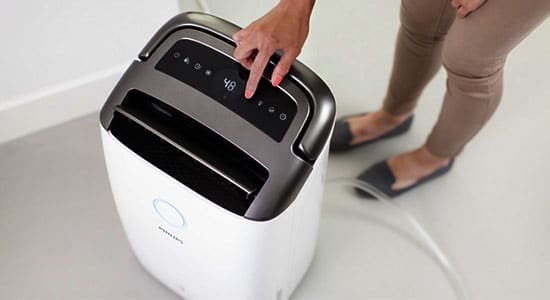 8. Avoid Turning the Dehumidifier on Immediately after Turning It Off: