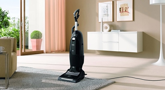 types of vacuum cleaner: Upright Vacuum Cleaner